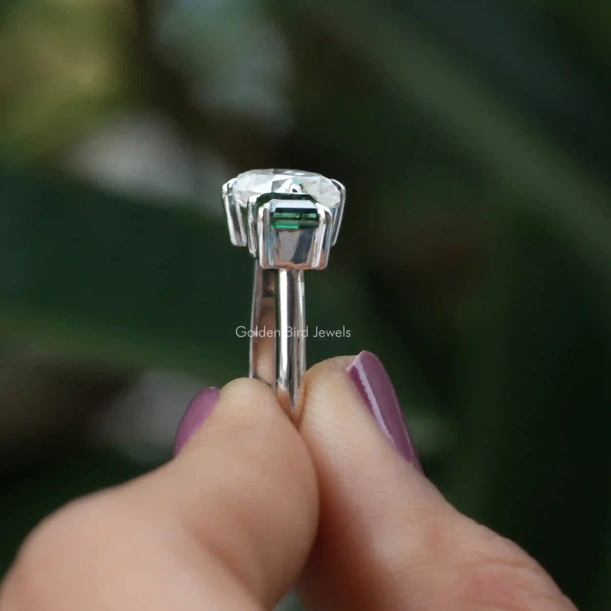 Side view of Double moissanite ring