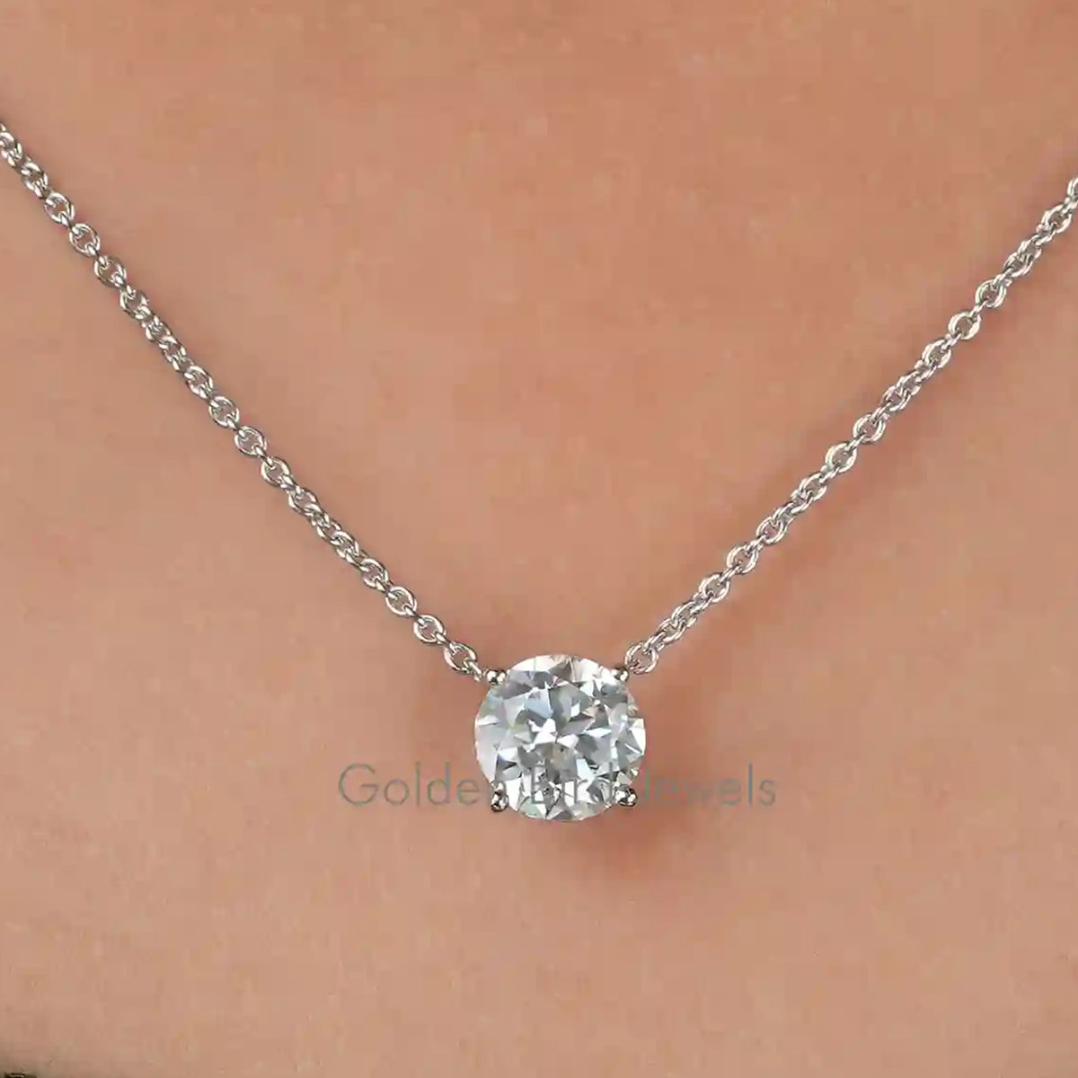 Round Cut Moissanite Solitaire Customized Pendant