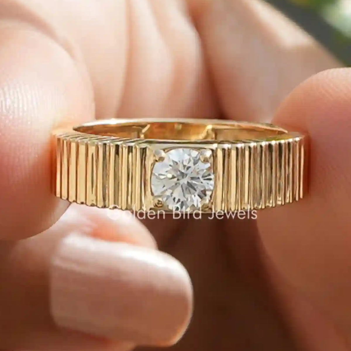 Lab-Grown Round Cut Solitaire Engagement Ring