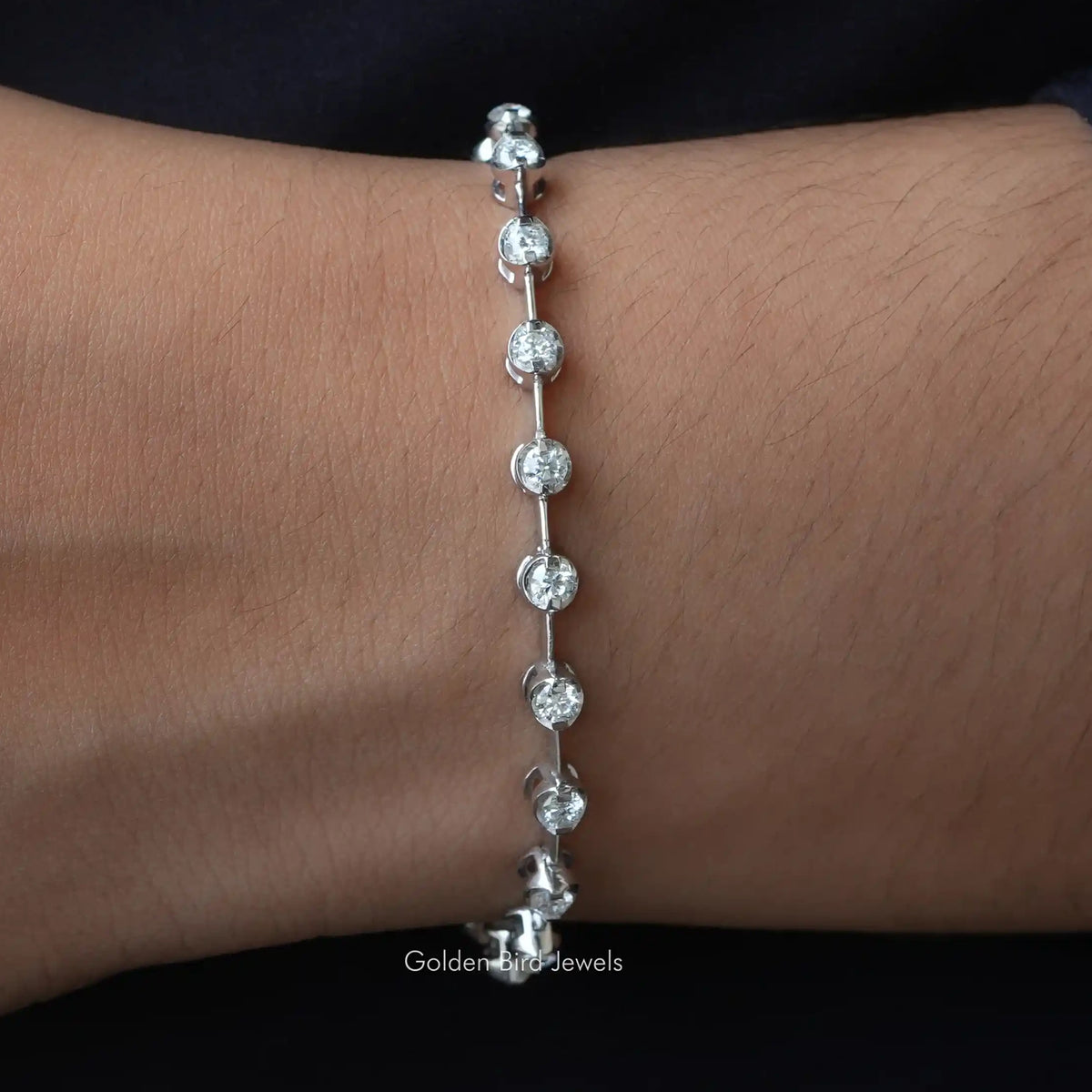 Round Cut Moissanite Stunning Distance Bracelet