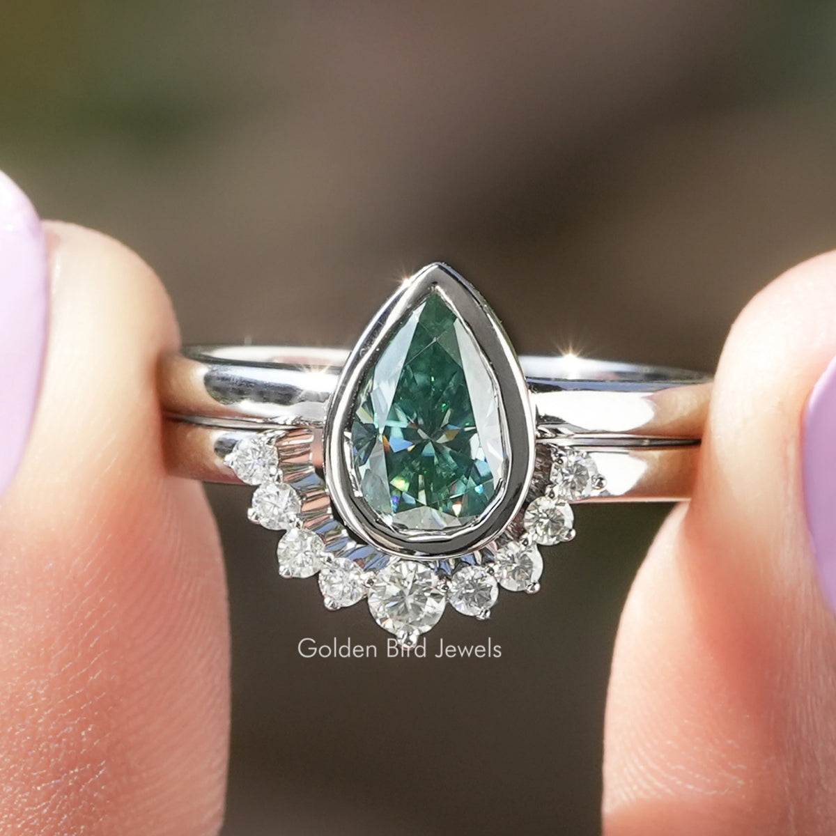 Pear Cut Moissanite Bridal Ring With Curved Band