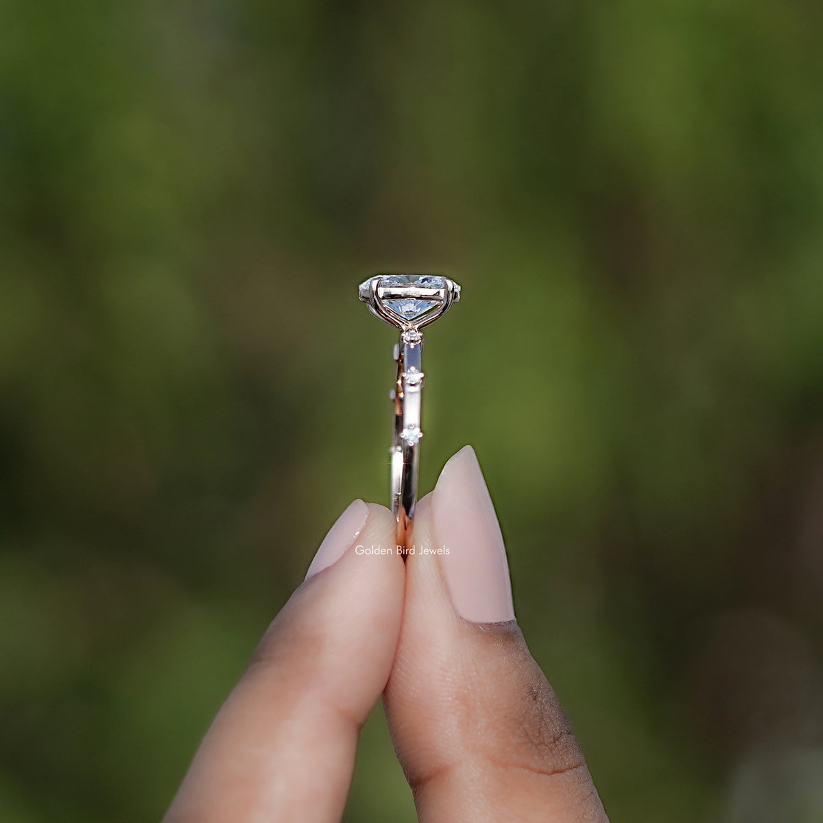 Side View of Oval Shaped Diamond Distance Ring