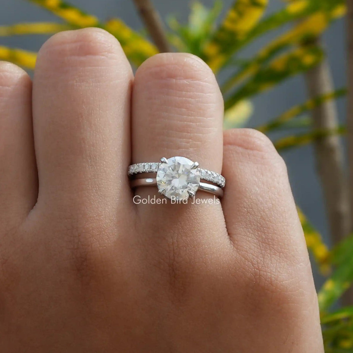 Round Cut Lab Grown Diamond Bridal Ring Set