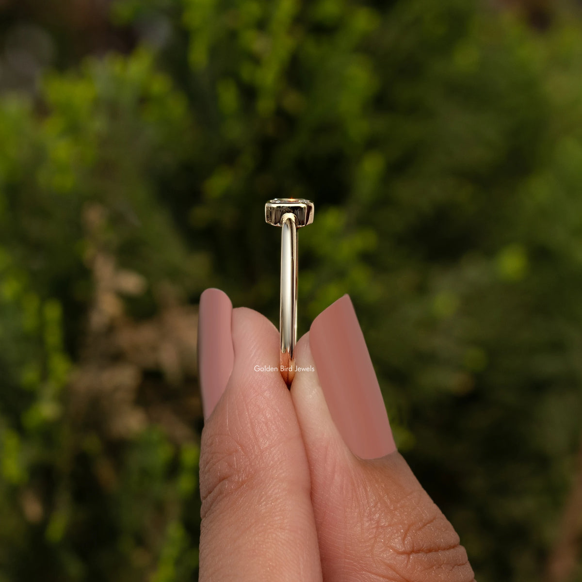Emerald And Round Lab Diamond Toi Et Moi Ring