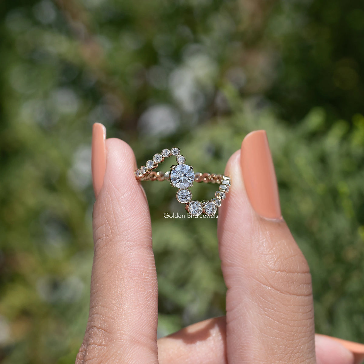Round Cut Moissanite Wave Wedding Band