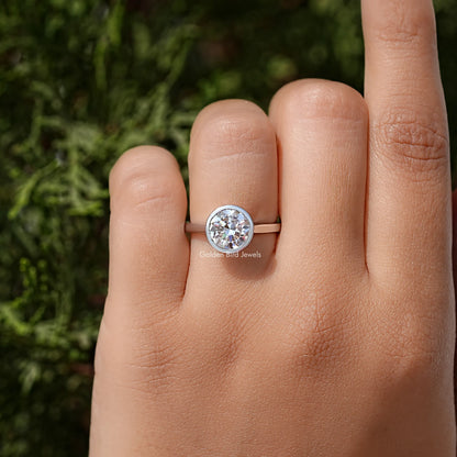 Old European Round Cut Moissanite Bezel Set Wedding Ring