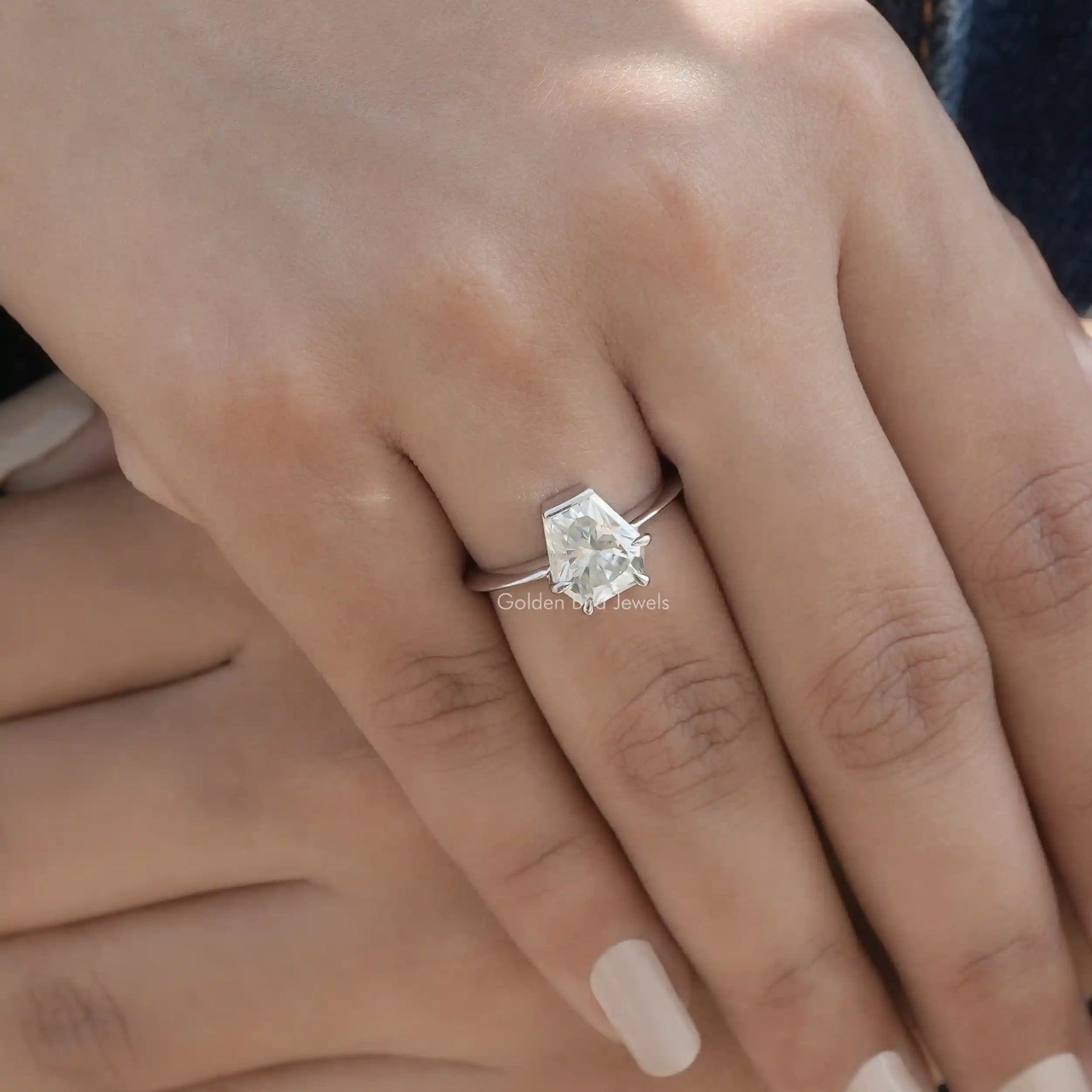 Detailed View of Calf's Head Moissanite Solitaire Ring In White Gold 