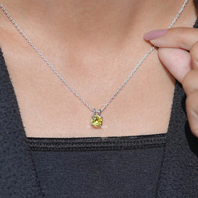 Detailed View Of Necklace With Gemstone Pendant 