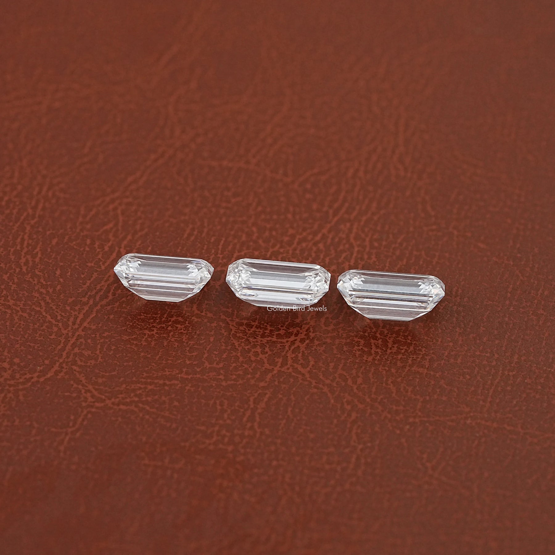 Side View Of Emerald Cut Loose Diamond