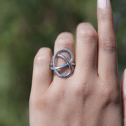 Round Cut Lab Diamond Criss Cross Loop Band