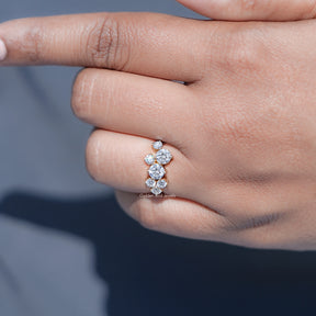 Round Shaped Lab Diamond Engagement Ring