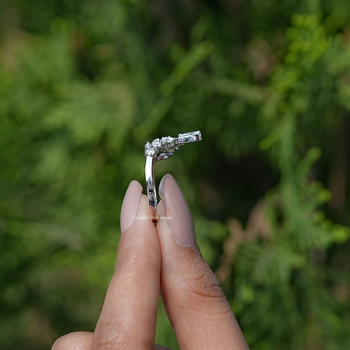 [Moissanite Marquise V Shaped Curved Band]-[Golden Bird Jewels]