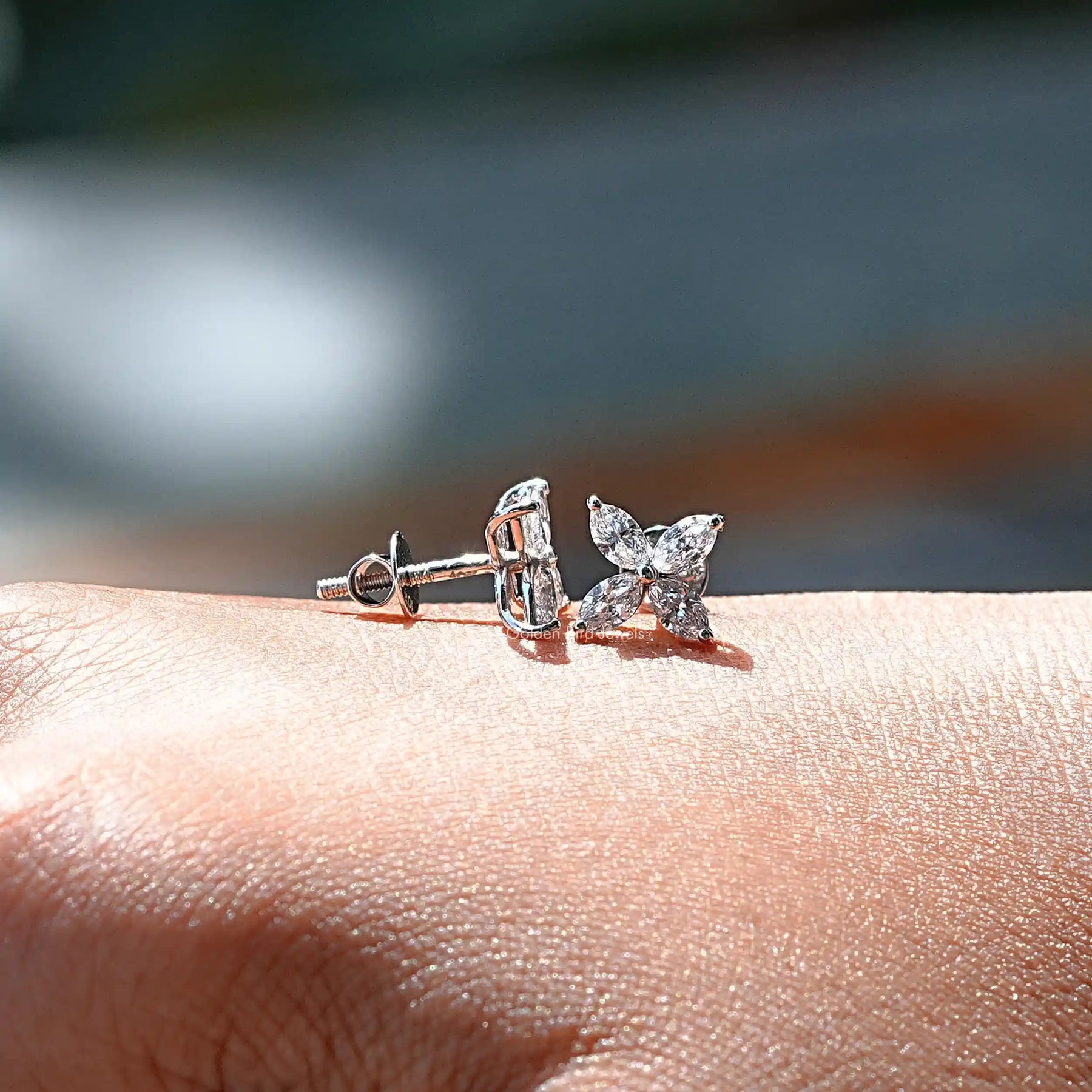 Front And Back Side View Of solitaire stud earrings crafted in lab diamonds  