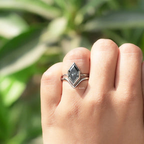 Dutch Marquise Shaped Moissanite Bridal Ring Set