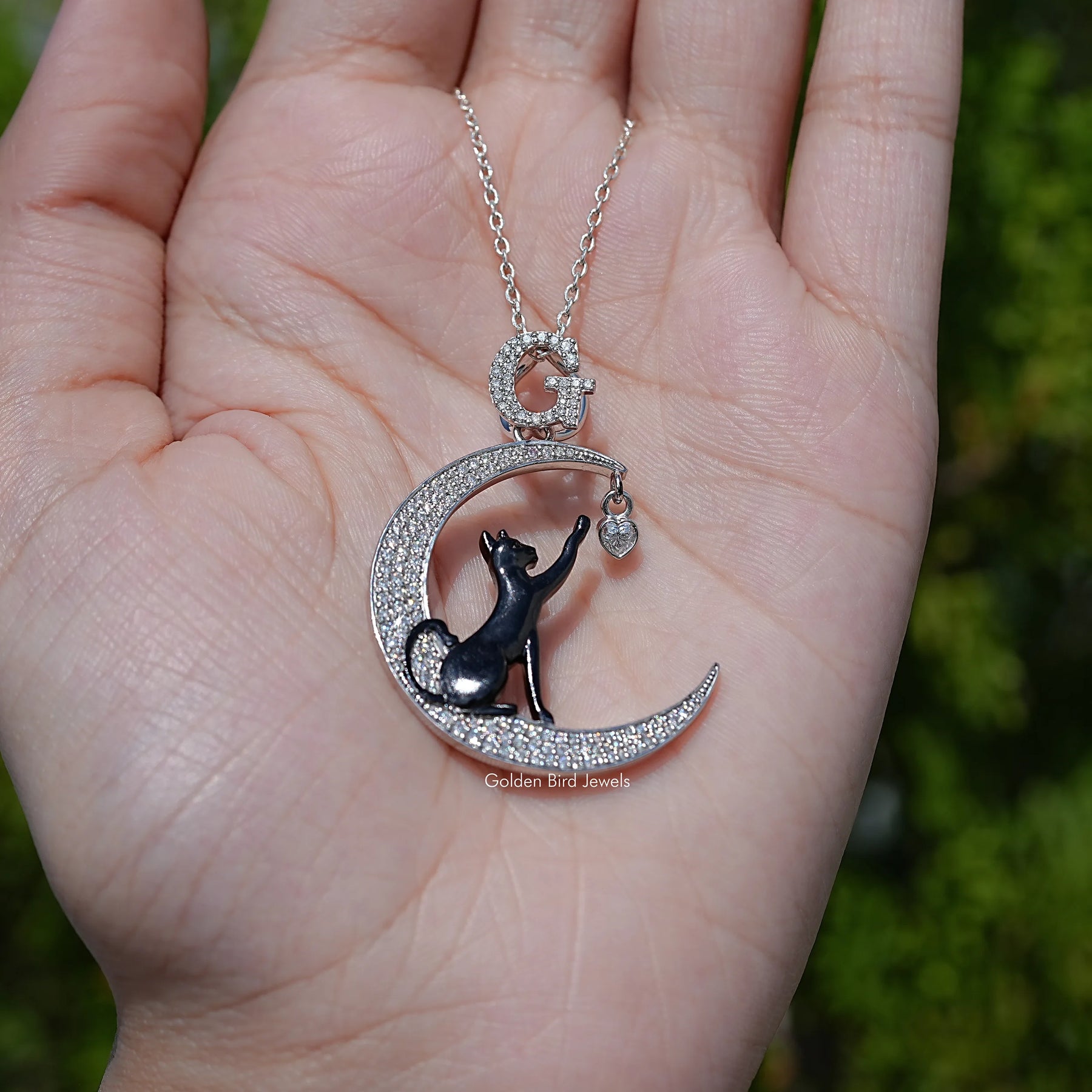 Round Cut Cat And Moon Moissanite Pendant