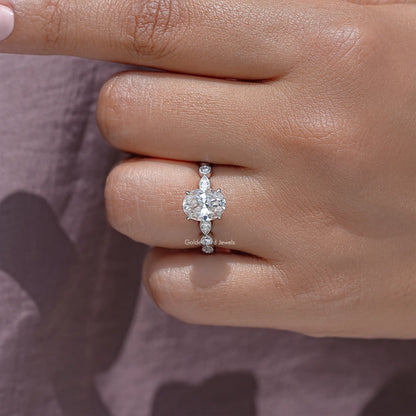 Oval Cut Moissanite Gemstone Engagement Ring