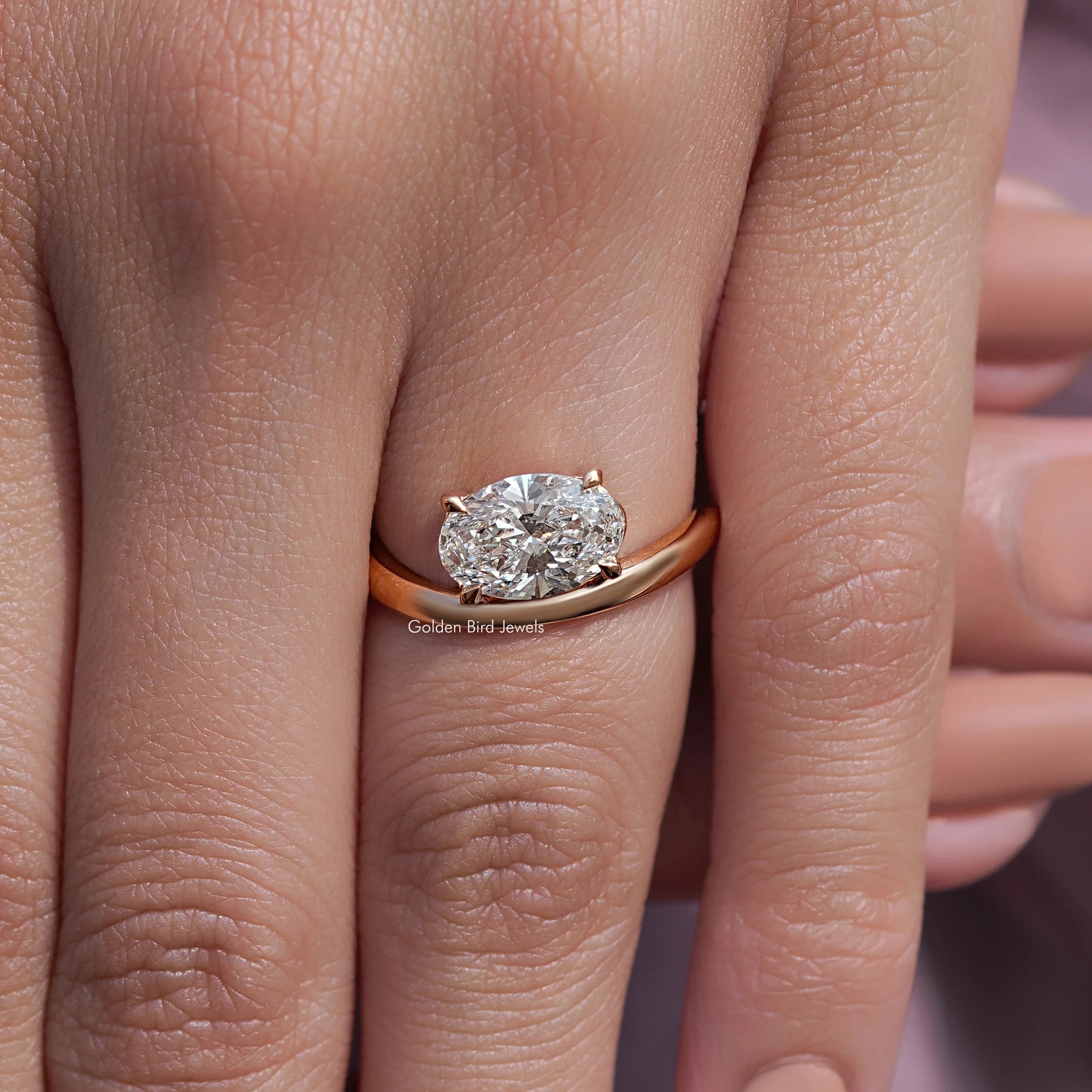 Oval Cut Curved Solitaire Bridal Set Engagement Ring