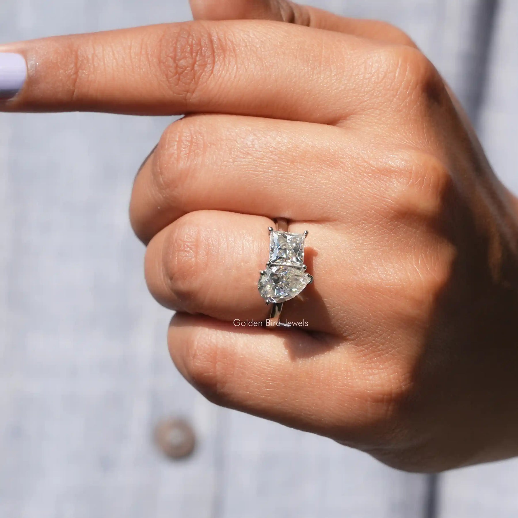 Close-Up View of Pear And Princess Cut Toi Et Moi Ring In White Gold       