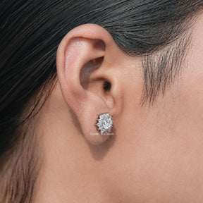 Colorless Round Cut Moissanite Stud Earrings
