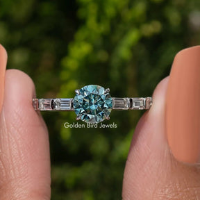 Round Shaped Moissanite Accent Ring