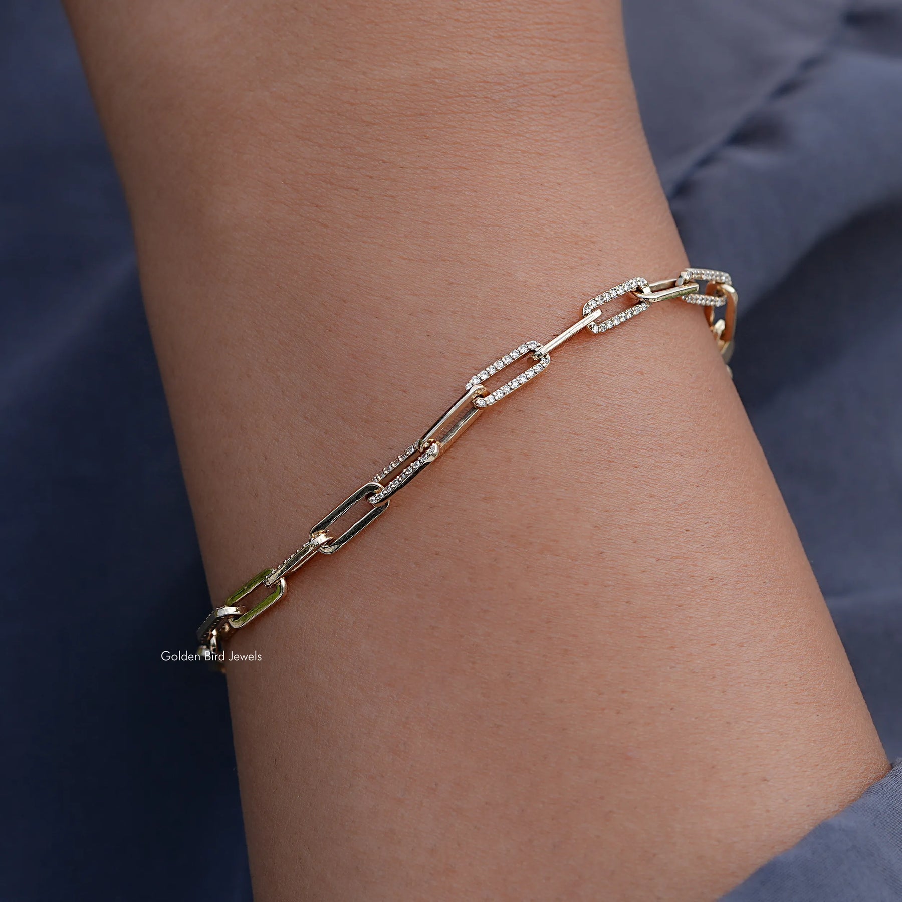 Lab Diamond Round Shaped Bracelet in Secure Link Setting 