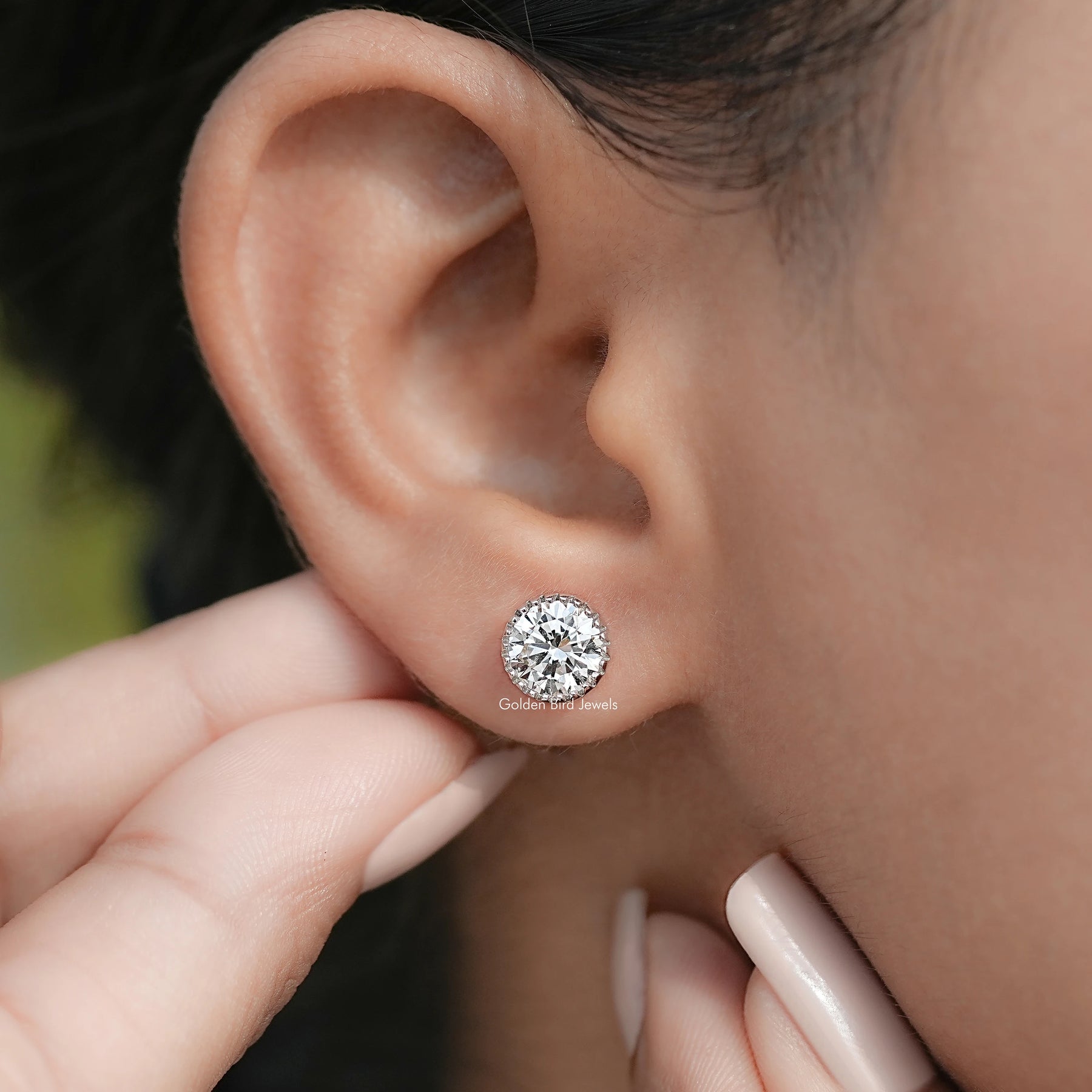 Milgrain Round Cut Lab Diamond Stud Earrings