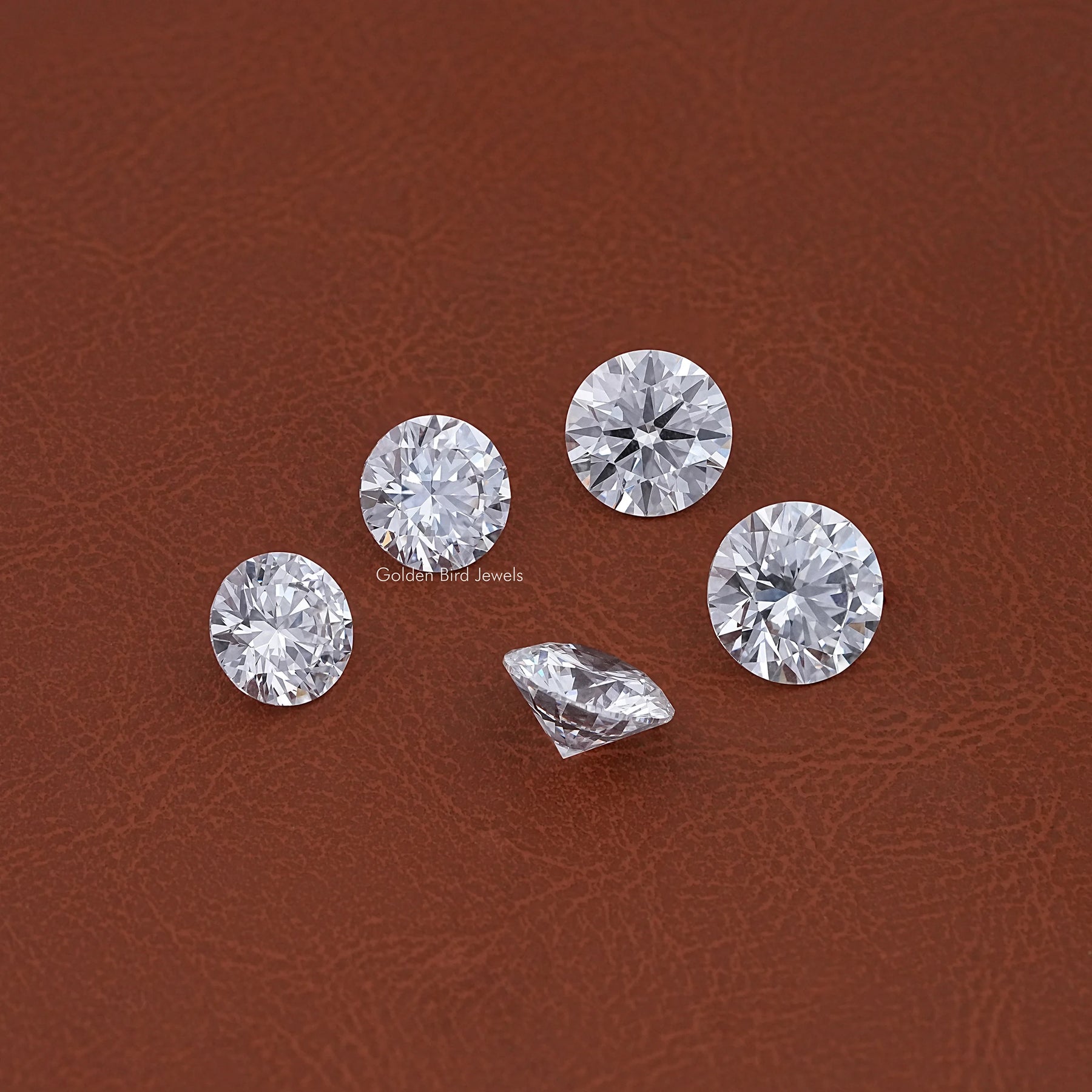Detailed View Of Round Cut Lab Loose Diamond in Unique Pattern 
