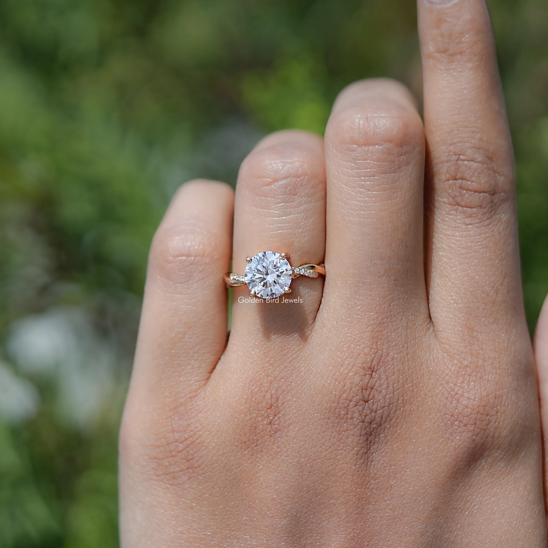 Round Lab Diamond Twisted Shank Accent Ring
