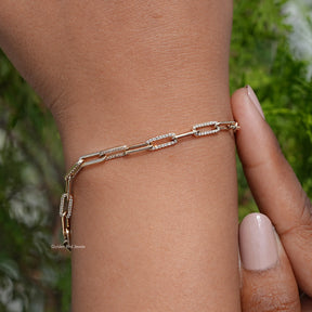 Detailed View Of White Gold Round Cut Link Bracelet