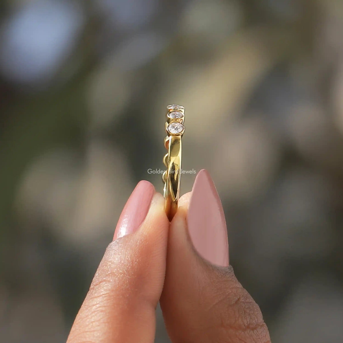 [Round Cut Moissanite Bezel Set Band]-[Golden Bird Jewels]