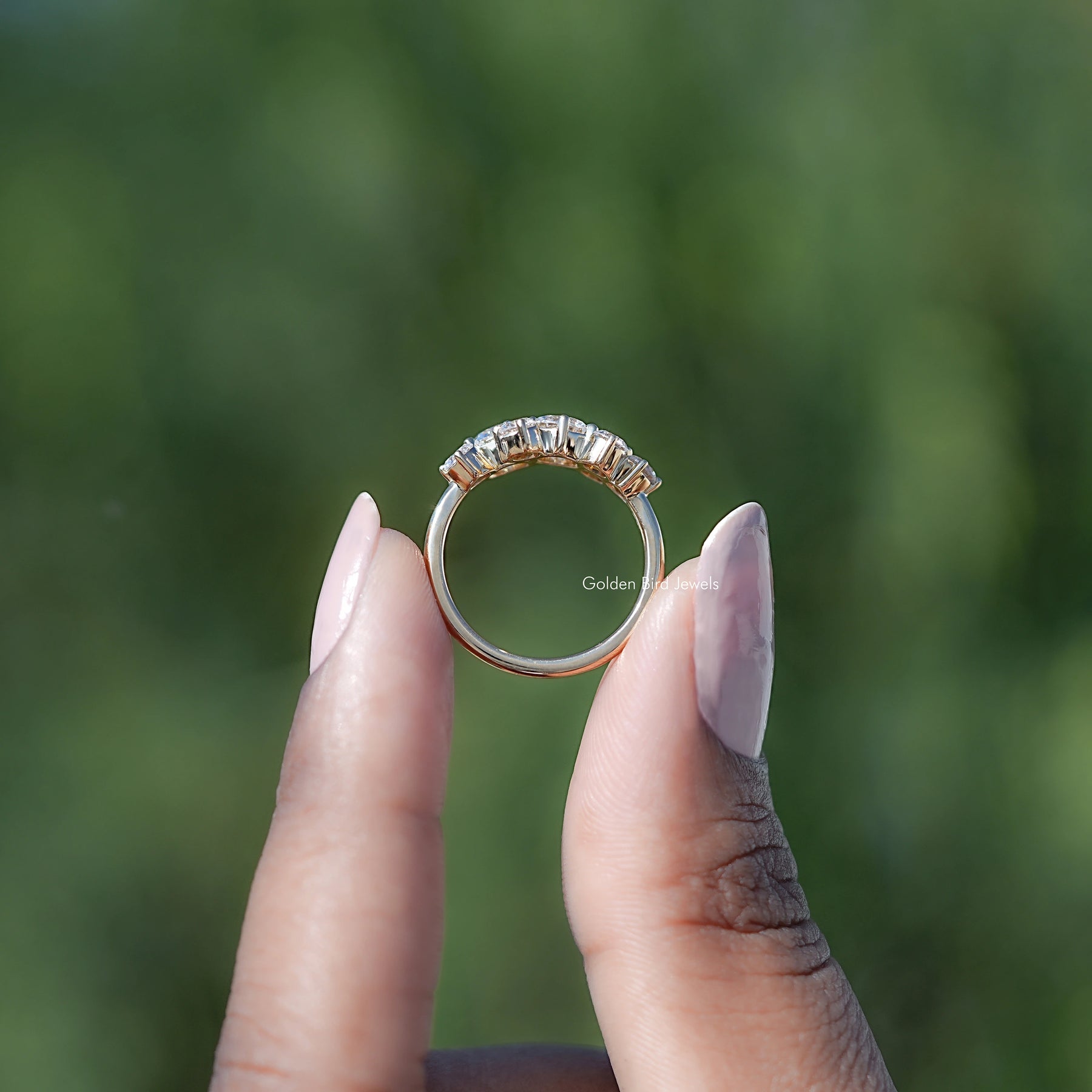 Round Shaped Lab Diamond Engagement Ring