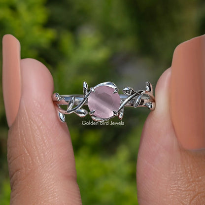 Rose Quartz Round Gemstone Leaf Style Solitaire Ring