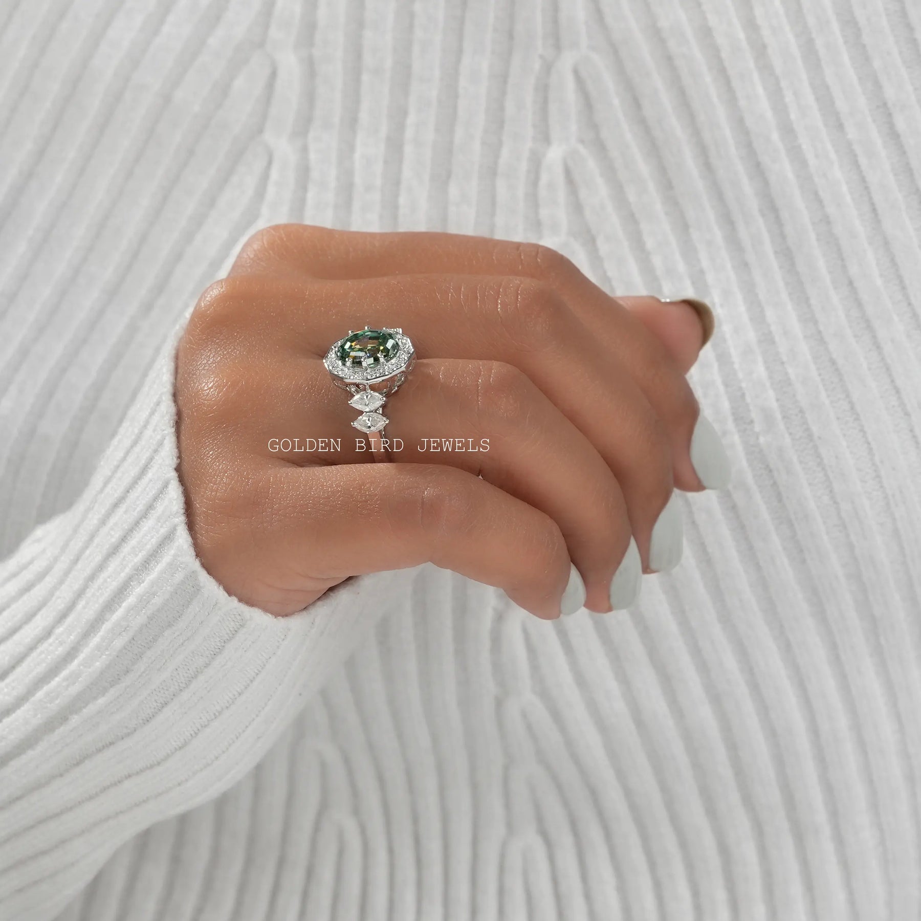 [Step Cut Oval Shape Moissanite Engagement Ring Set In Halo]-[Golden Bird Jewels]