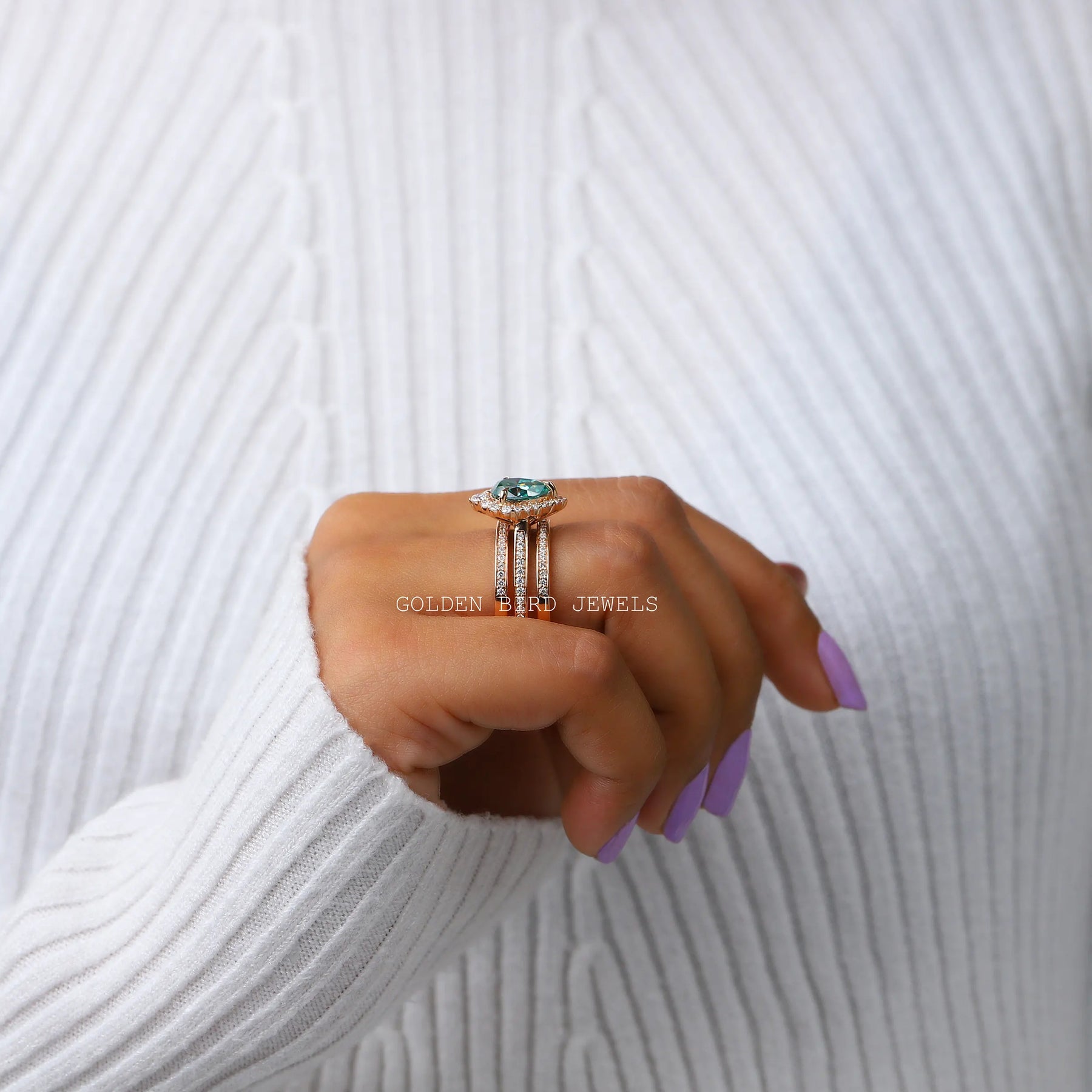 Moissanite Pear Cut Bridal Ring Set With Prongs setting 