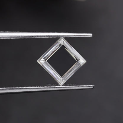 Portrait Princess Cut Loose Stone